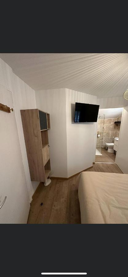 Chambre Les Gites De La Gare Mussidan Exterior photo