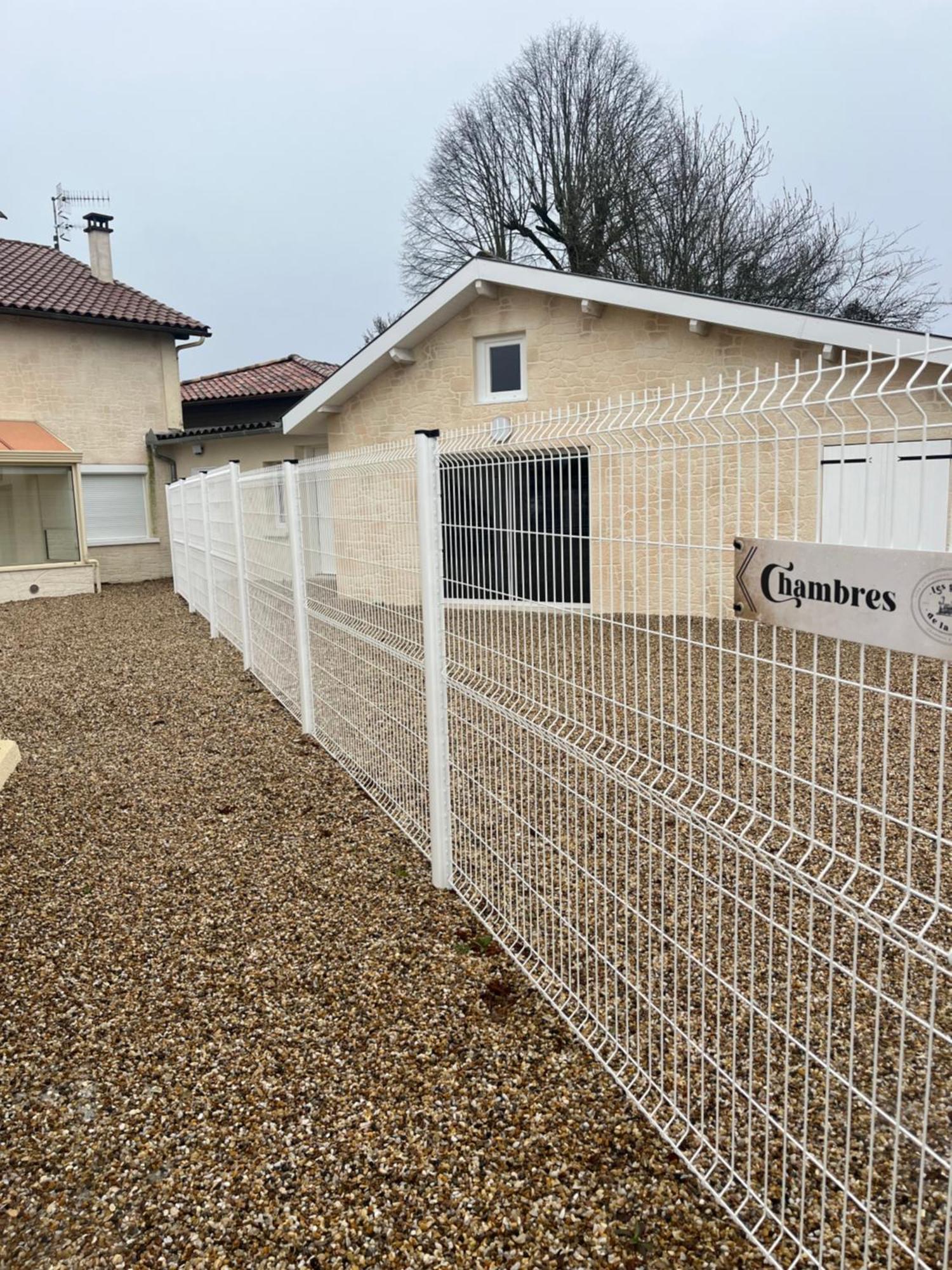 Chambre Les Gites De La Gare Mussidan Exterior photo